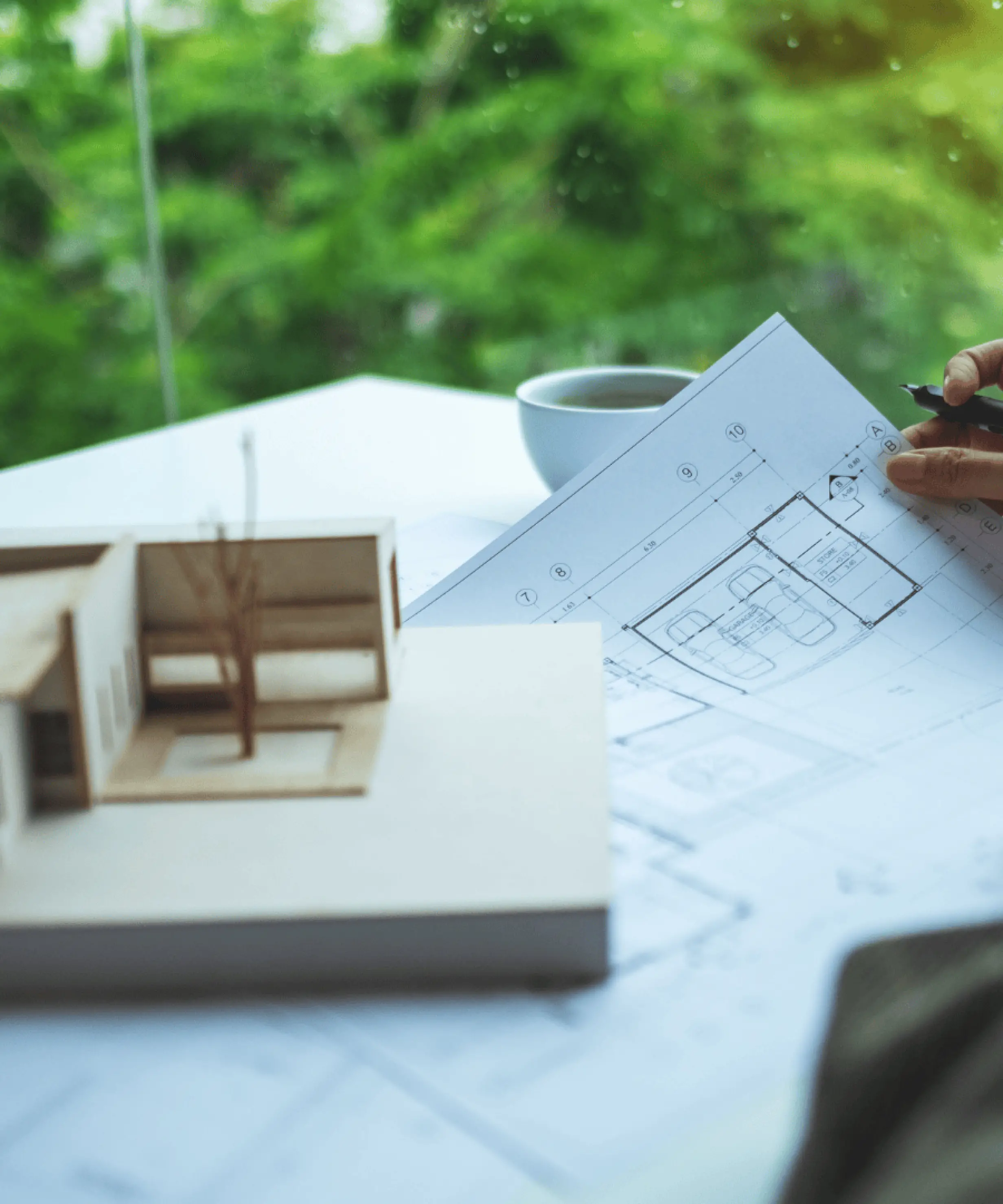 concepteur architectural avec des plans